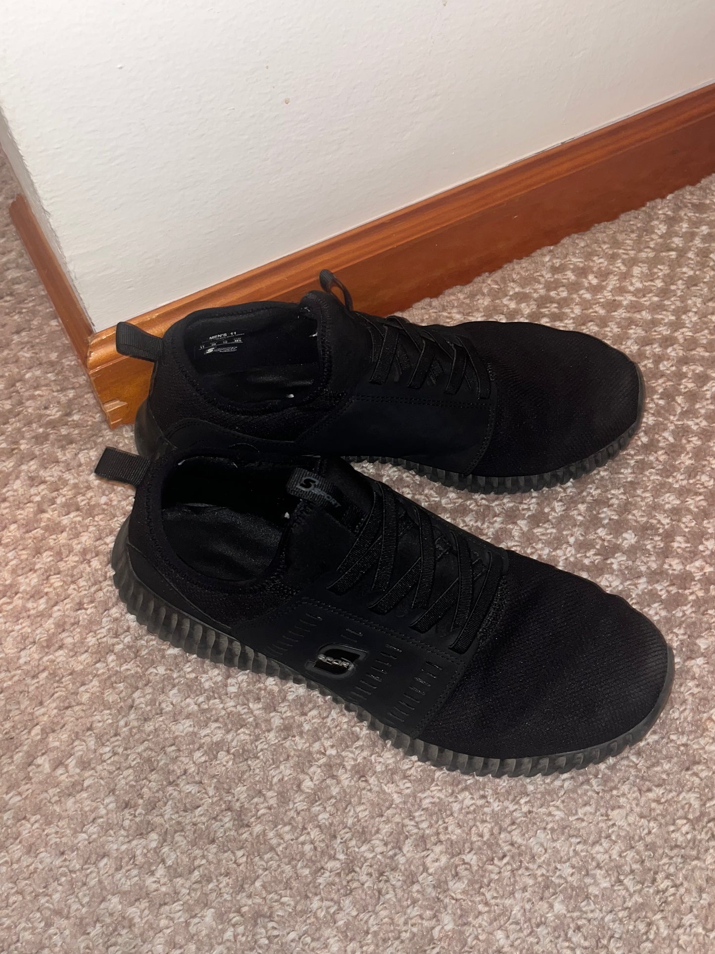 Skechers Sport Men’s Gym Shoes Size US 11/UK 10